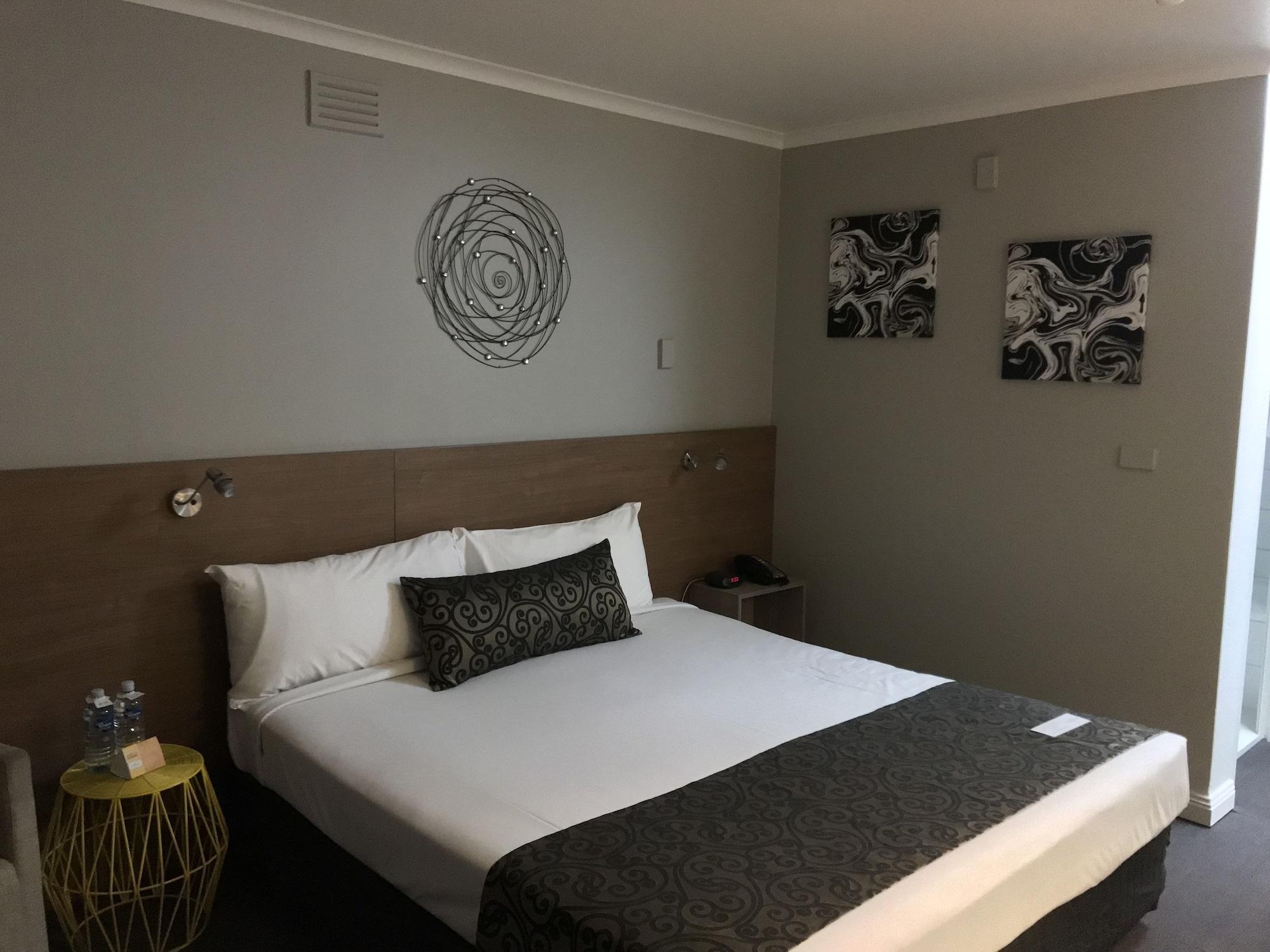 Burnie Central Townhouse Hotel Екстер'єр фото