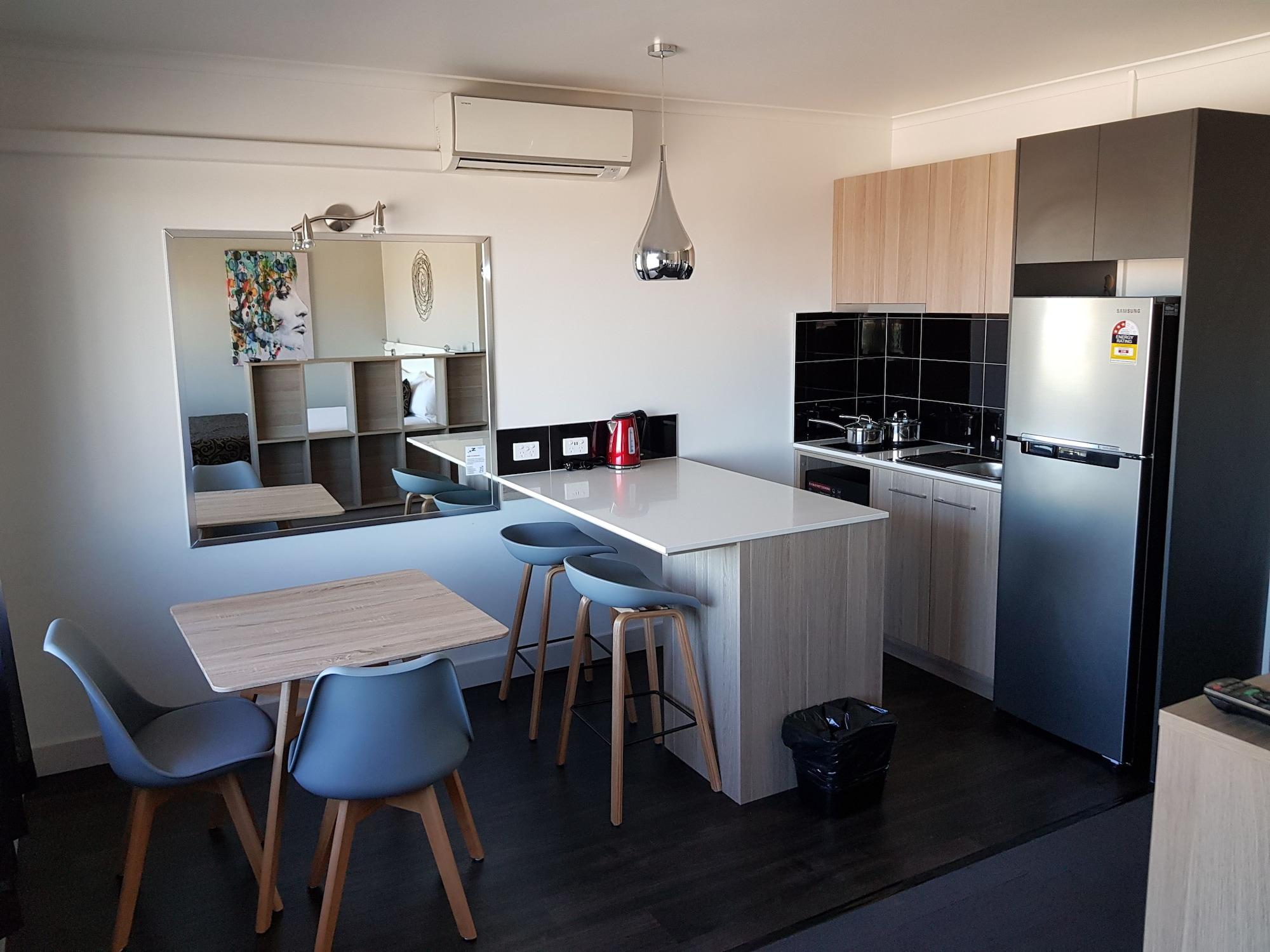 Burnie Central Townhouse Hotel Екстер'єр фото