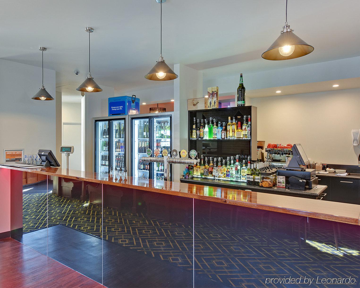 Burnie Central Townhouse Hotel Екстер'єр фото