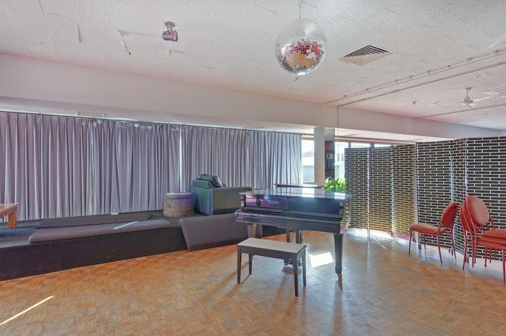 Burnie Central Townhouse Hotel Екстер'єр фото